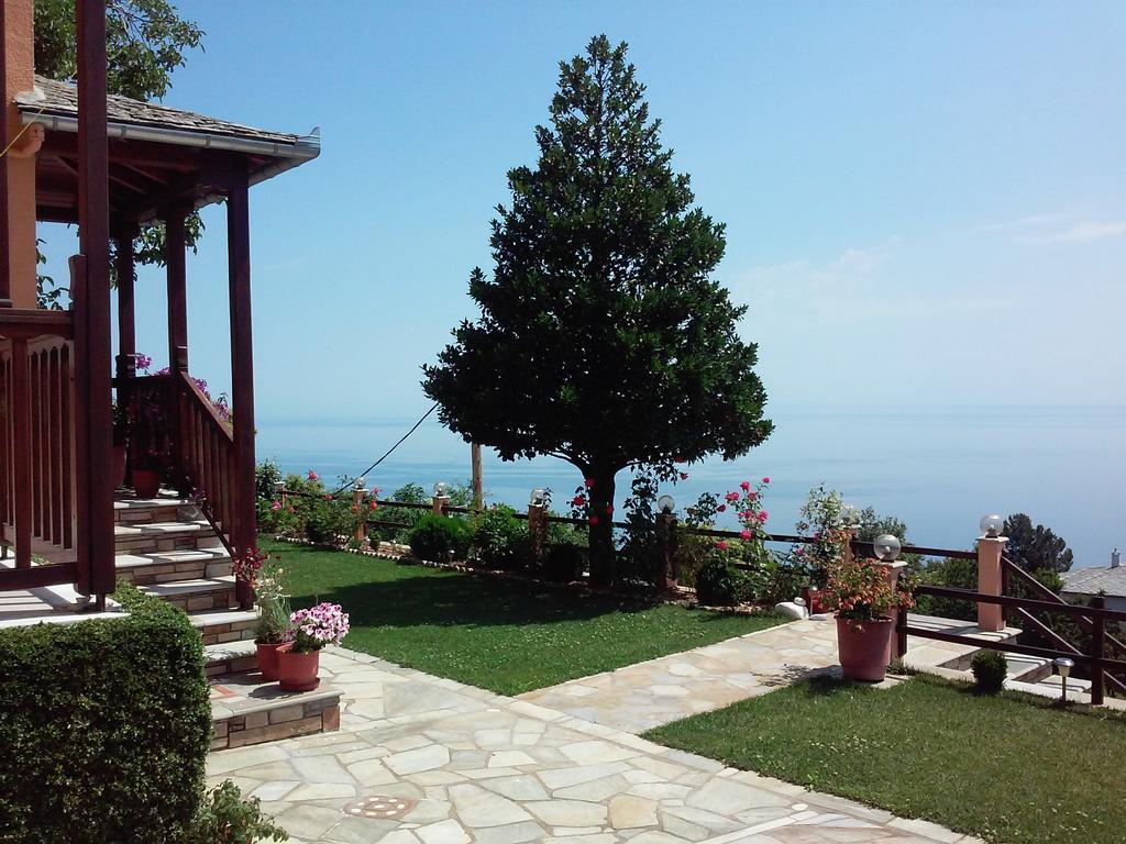 Alkmini Hotel Agios Dimitrios  Exterior photo
