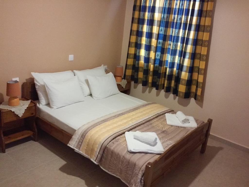 Alkmini Hotel Agios Dimitrios  Exterior photo
