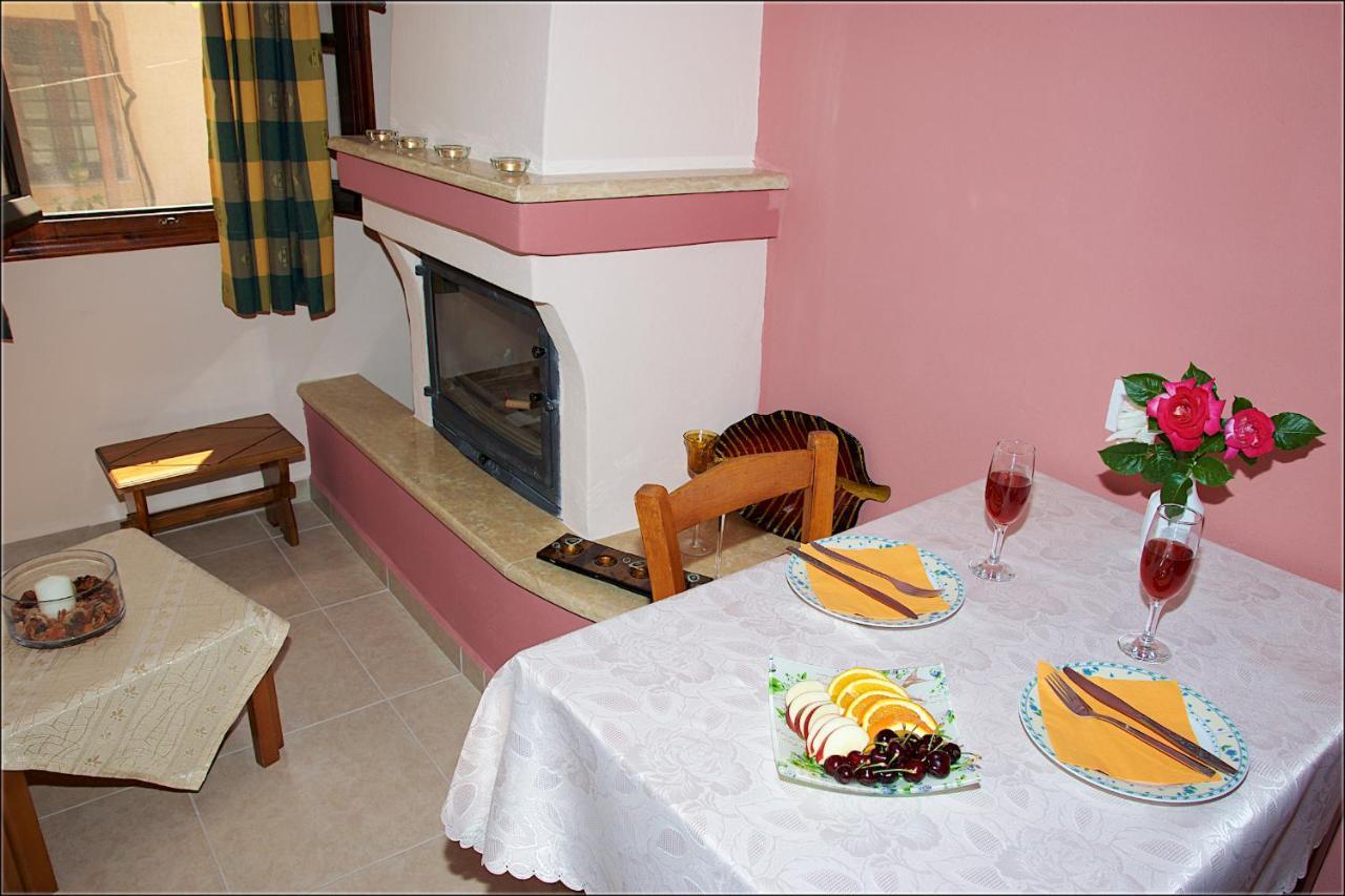Alkmini Hotel Agios Dimitrios  Exterior photo