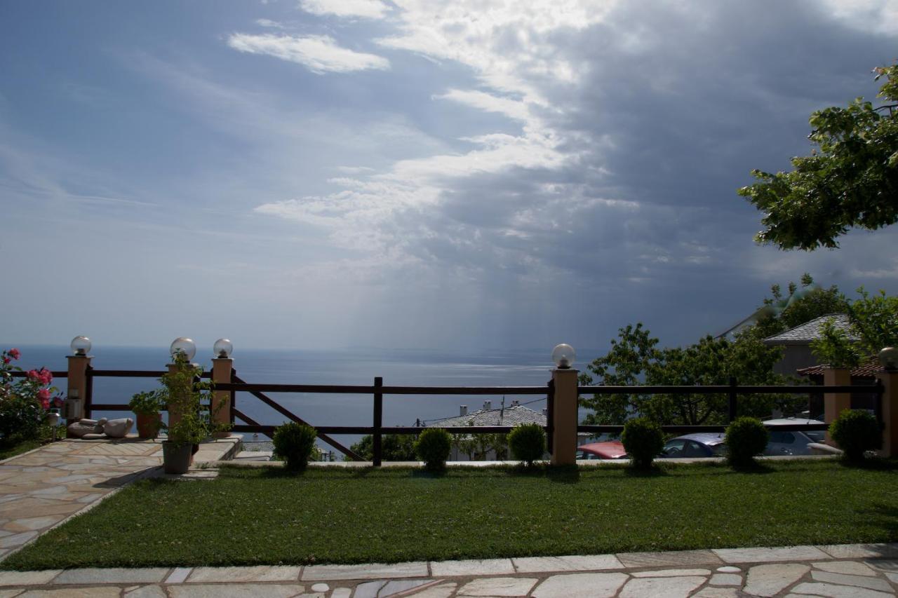 Alkmini Hotel Agios Dimitrios  Exterior photo