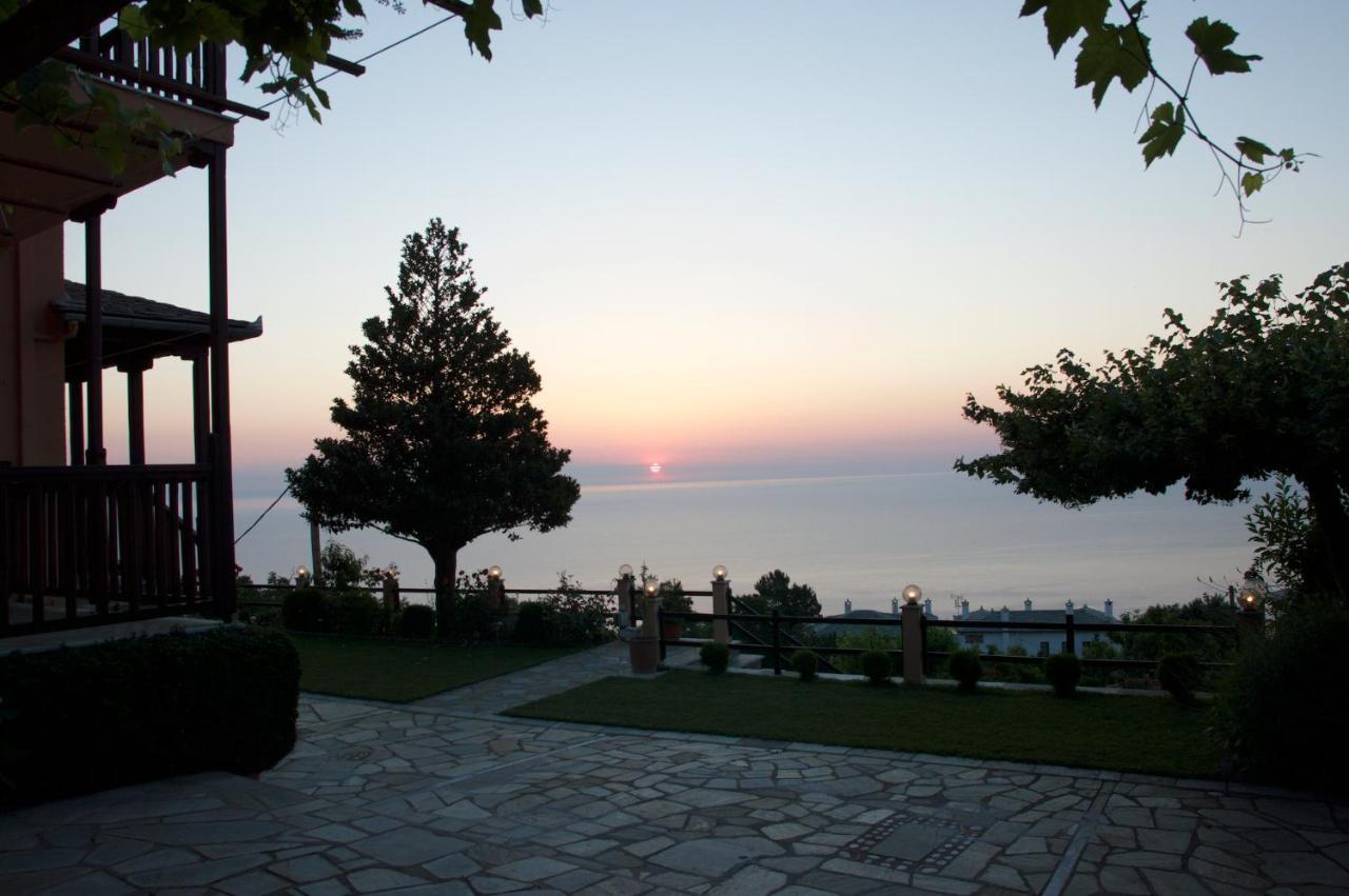 Alkmini Hotel Agios Dimitrios  Exterior photo